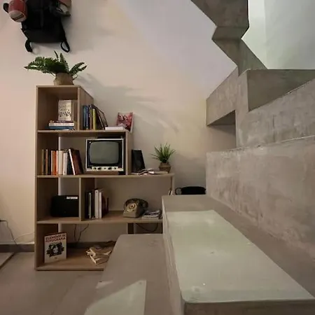 Backpackers House - Ballaro Apartmán