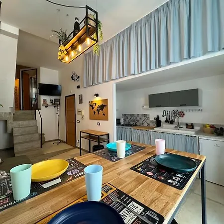 Apartment Backpackers House - Ballaro
