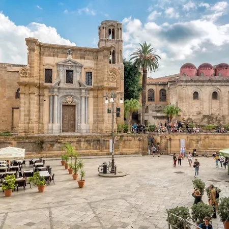 Backpackers House - Ballaro * Palermo